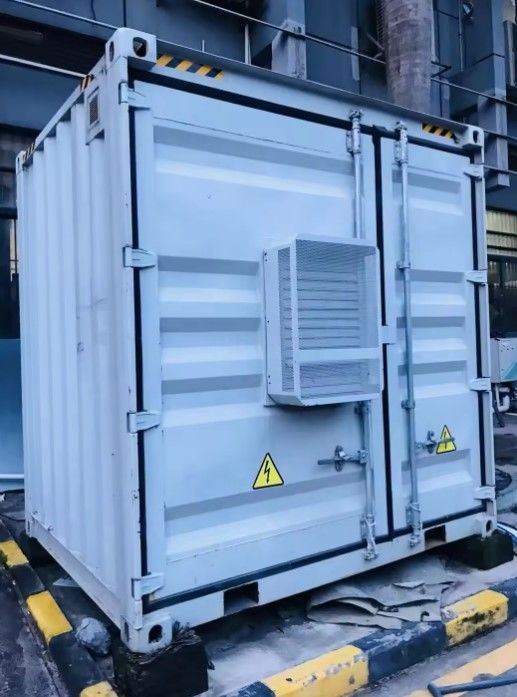 ESS 10 سنوات مدة الحياة خزانة بطارية في الهواء الطلق 1MWh 5MWh 10MWh 20ft 40ft حاوية نظام تخزين الطاقة بطارية شمسية
